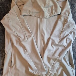 Lululemon Athletica Cream Windbreaker Jacket